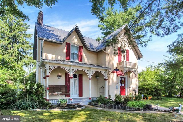 811 JOHNS AVE, Gettysburg, PA 17325