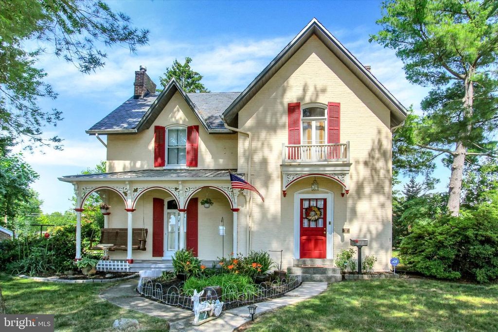 811 JOHNS AVE, Gettysburg, PA 17325