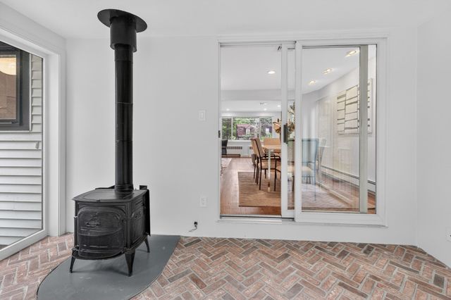 91 Grove, Brookline, MA 02467