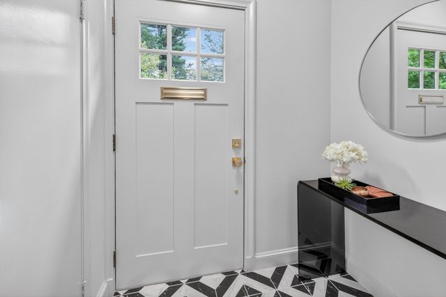 91 Grove, Brookline, MA 02467