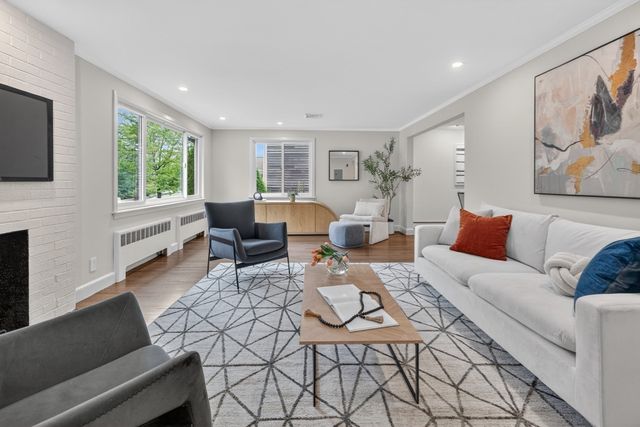 91 Grove, Brookline, MA 02467