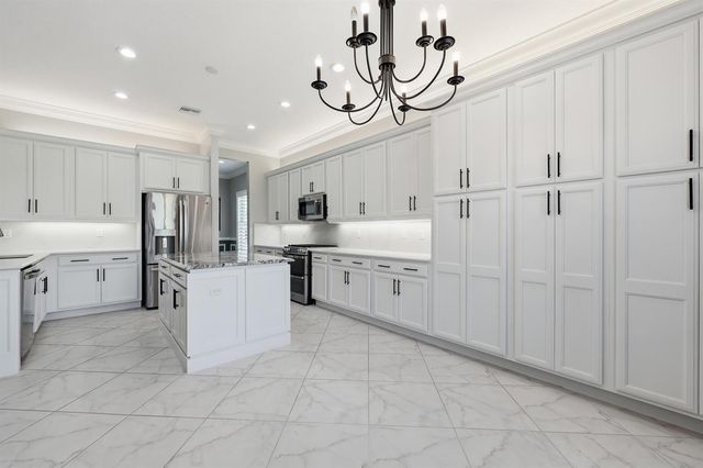 11711 SW Coronado Springs Drive, Port St. Lucie, FL 34987