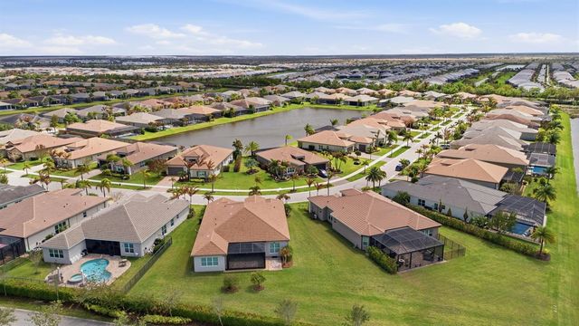 11711 SW Coronado Springs Drive, Port St. Lucie, FL 34987