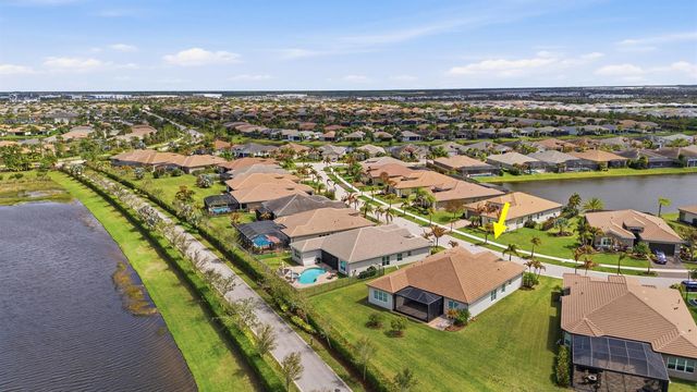 11711 SW Coronado Springs Drive, Port St. Lucie, FL 34987