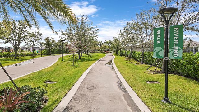 11711 SW Coronado Springs Drive, Port St. Lucie, FL 34987