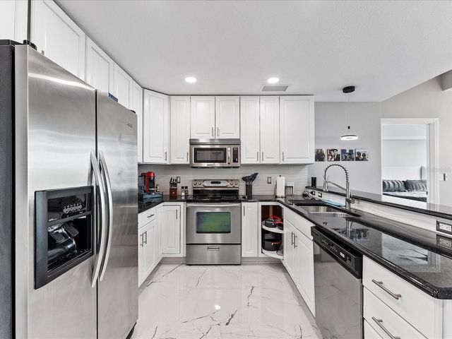 101 S EOLA DRIVE 601, Orlando, FL 32801