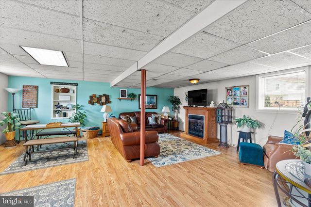 22 DOGWOOD LN, Hanover, PA 17331