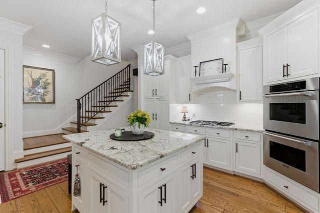 135B Woodmont Blvd, Nashville, TN 37205