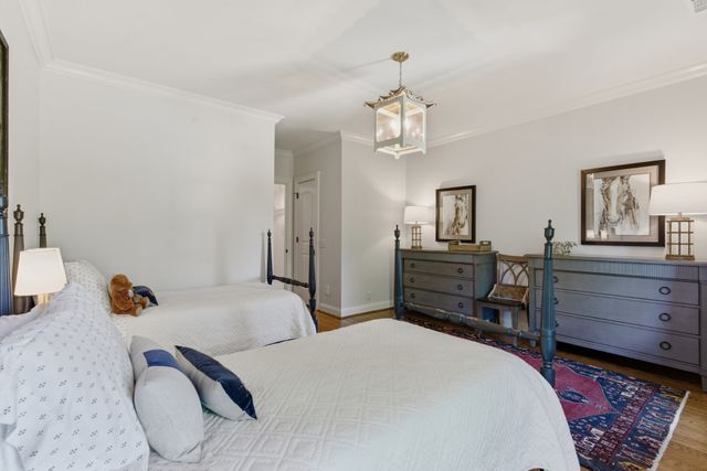 135B Woodmont Blvd, Nashville, TN 37205