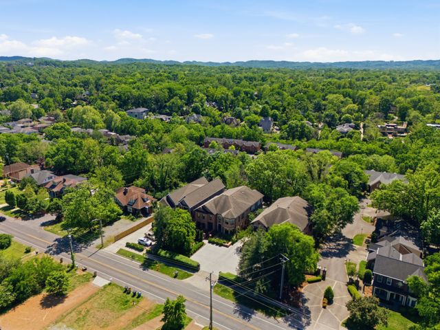 135B Woodmont Blvd, Nashville, TN 37205