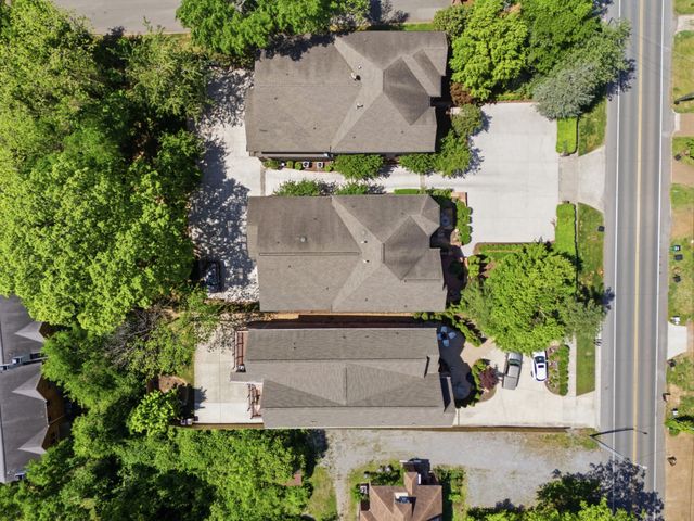 135B Woodmont Blvd, Nashville, TN 37205