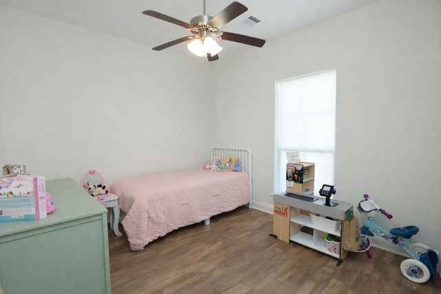 114 Carondelet Ct, Thibodaux, LA 70301