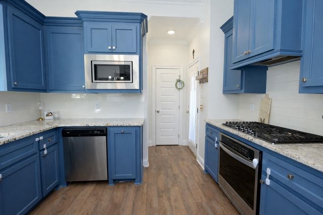 114 Carondelet Ct, Thibodaux, LA 70301