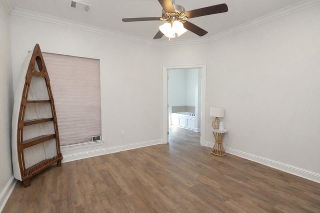 114 Carondelet Ct, Thibodaux, LA 70301