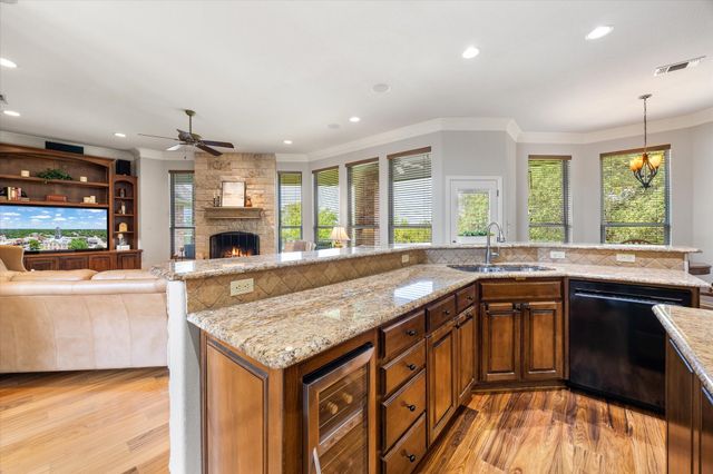 1616 Crow Creek Drive, Granbury, TX 76049