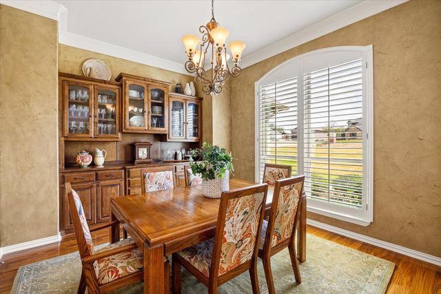 1616 Crow Creek Drive, Granbury, TX 76049