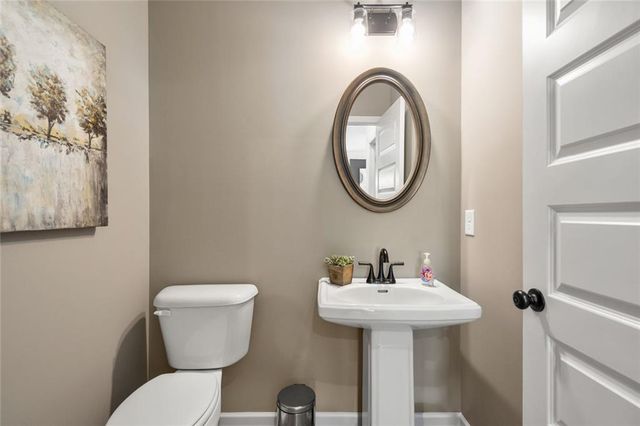 211 Oakmont Drive, Dallas, GA 30132