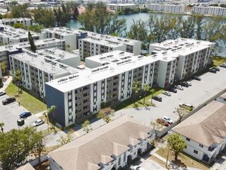 10090 NW 80th Ct 1401, Hialeah Gardens, FL 33016