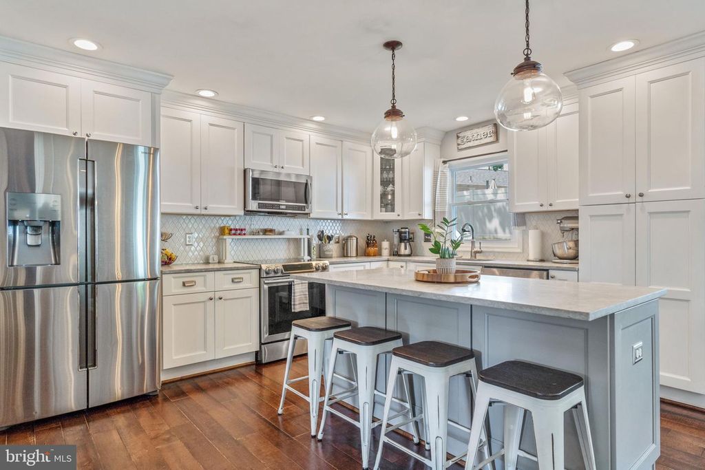 7828 CITADEL DR, Severn, MD 21144