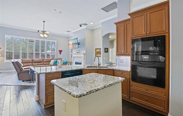 1623 CONWAY ISLE CIRCLE, Belle Isle, FL 32809