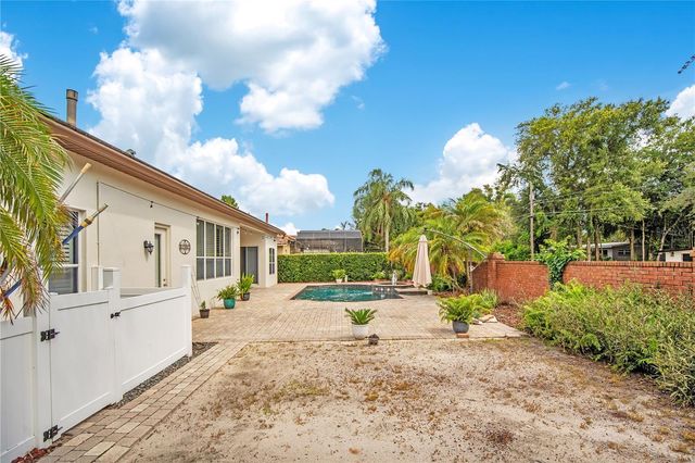 1623 CONWAY ISLE CIRCLE, Belle Isle, FL 32809