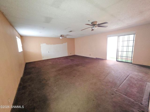 1032 Ash Avenue, Las Cruces, NM 88001