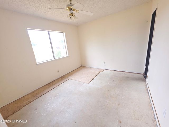 1032 Ash Avenue, Las Cruces, NM 88001