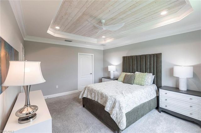 2319 Sawyers Hill RD 703, Naples, FL 34120