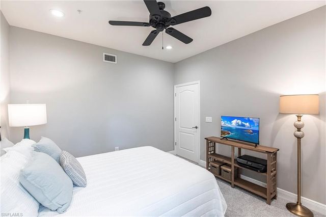 2319 Sawyers Hill RD 703, Naples, FL 34120