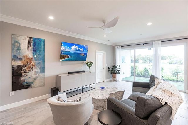 2319 Sawyers Hill RD 703, Naples, FL 34120