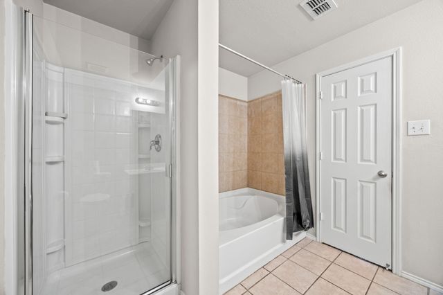 9520 Sills Way, Fort Worth, TX 76177