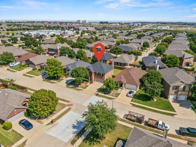 9520 Sills Way, Fort Worth, TX 76177