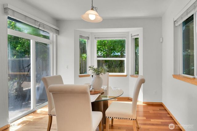 12940 NE 200th Place, Woodinville, WA 98072