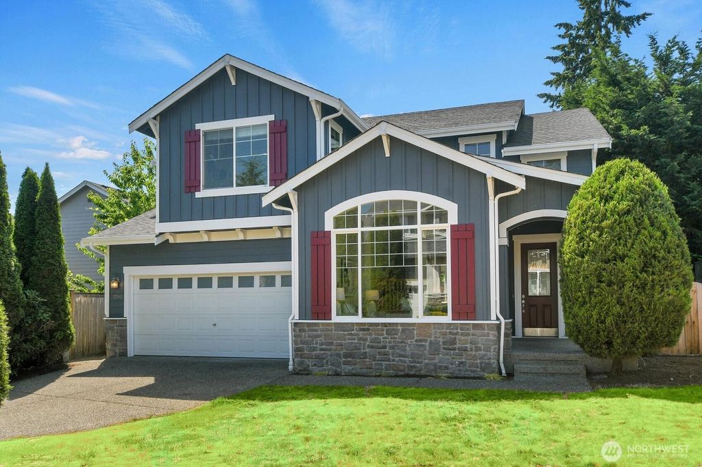 12940 NE 200th Place, Woodinville, WA 98072