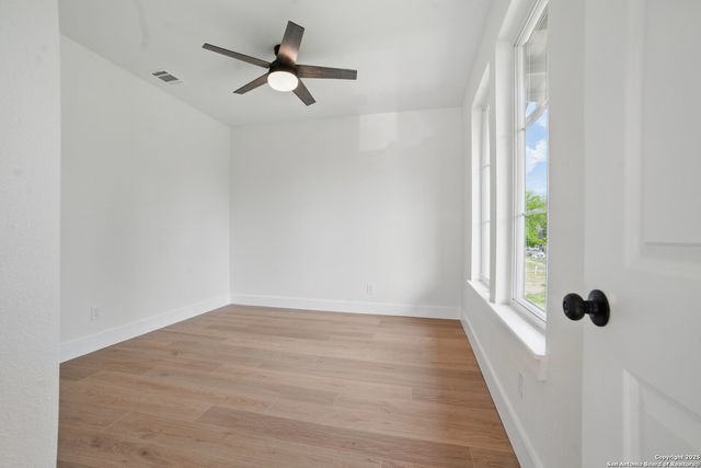 727 Hammond, San Antonio, TX 78210