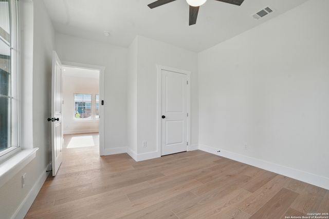 727 Hammond, San Antonio, TX 78210