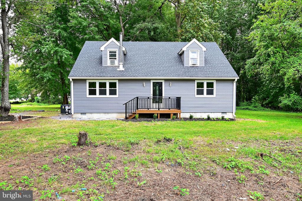 78 COVE RD, Dover, DE 19904