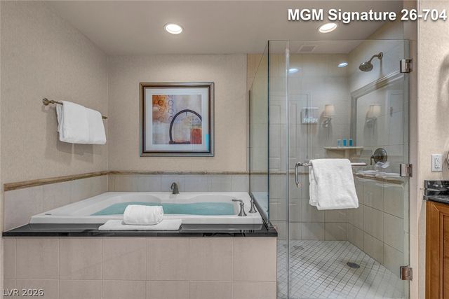 135 East Harmon Avenue 1704, Las Vegas, NV 89109