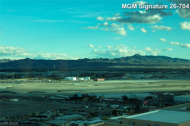 135 East Harmon Avenue 1704, Las Vegas, NV 89109