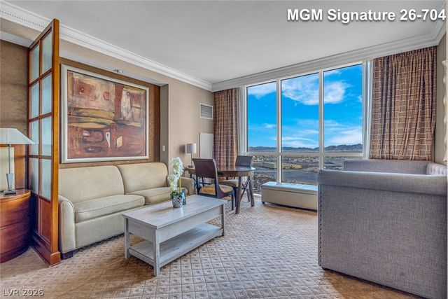 135 East Harmon Avenue 1704, Las Vegas, NV 89109