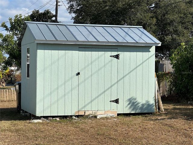 8329 AERO AVENUE, North Port, FL 34287