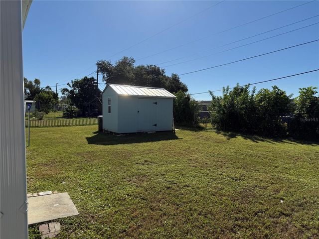 8329 AERO AVENUE, North Port, FL 34287