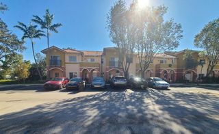 102 S Santa Catalina Circle, North Lauderdale, FL 33068