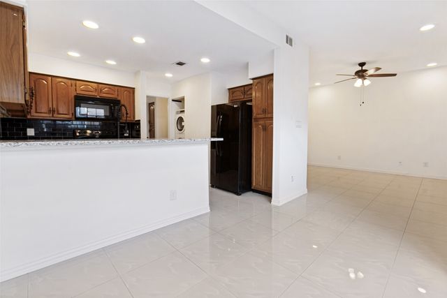 5100 Verde Valley Lane 189, Dallas, TX 75254