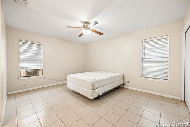 5311 Winridge, San Antonio, TX 78228