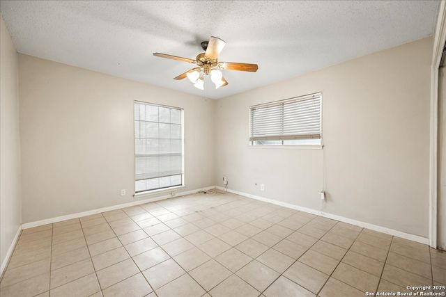 5311 Winridge, San Antonio, TX 78228