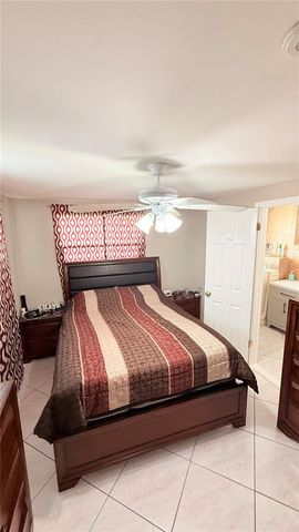 4417 W HIAWATHA STREET, Tampa, FL 33614