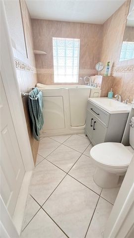 4417 W HIAWATHA STREET, Tampa, FL 33614