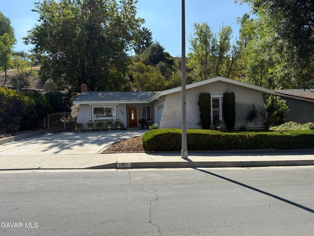 7254 Pomelo Drive, West Hills, CA 91307