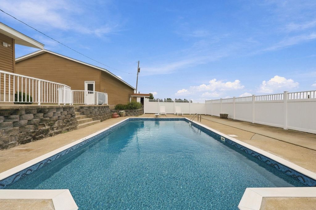 22050 Northfield Boulevard, Hampton, MN 55031 — photo 2